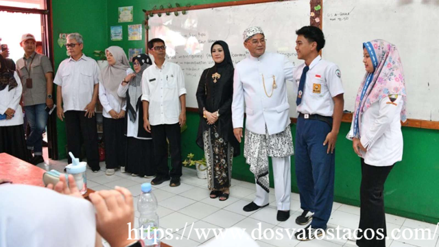 Wagub Jabar Pastikan Ihsan Tetap Lanjut Sekolah